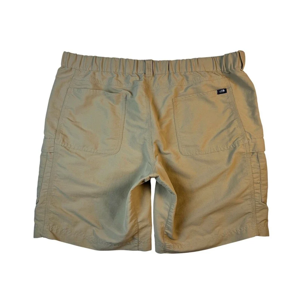The North Face Men's Elastic Waist Khaki Nylon Outdoor Cargo Shorts  Size 40